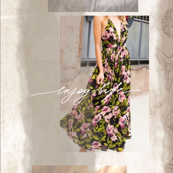 GORGEOUS Floral Print Maxi Dress - Picture 2 of 3